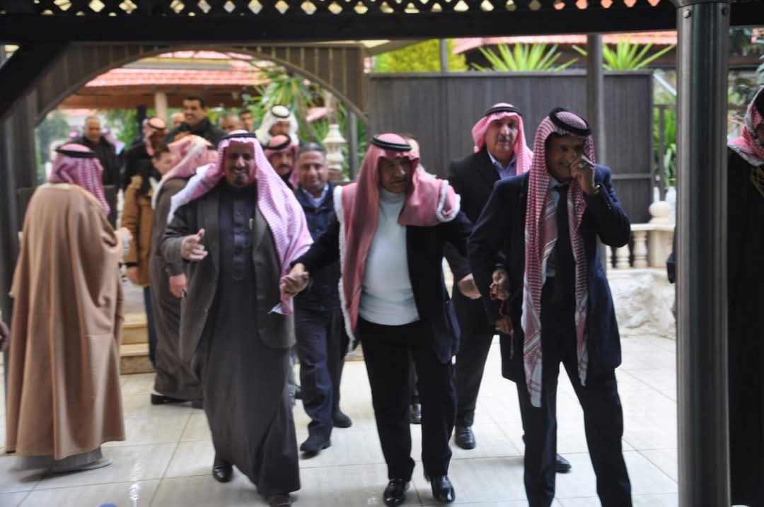 Madar Al-Saa Images 0.7898599951476593