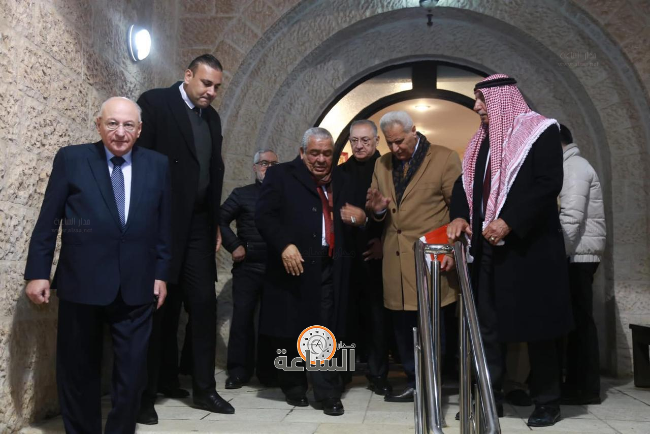 Madar Al-Saa Images 0.5071949167389027