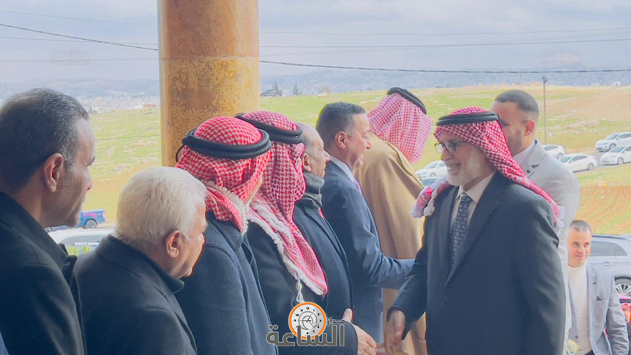 Madar Al-Saa Images 0.7490138495321095