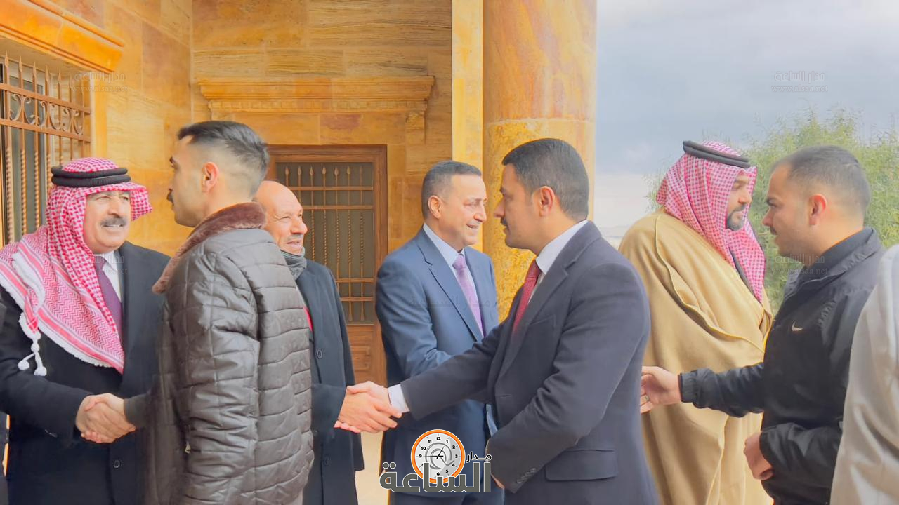 Madar Al-Saa Images 0.2341783379220883