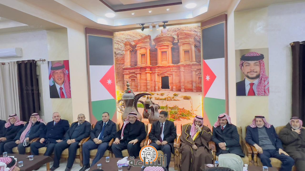 Madar Al-Saa Images 0.6560285415069718