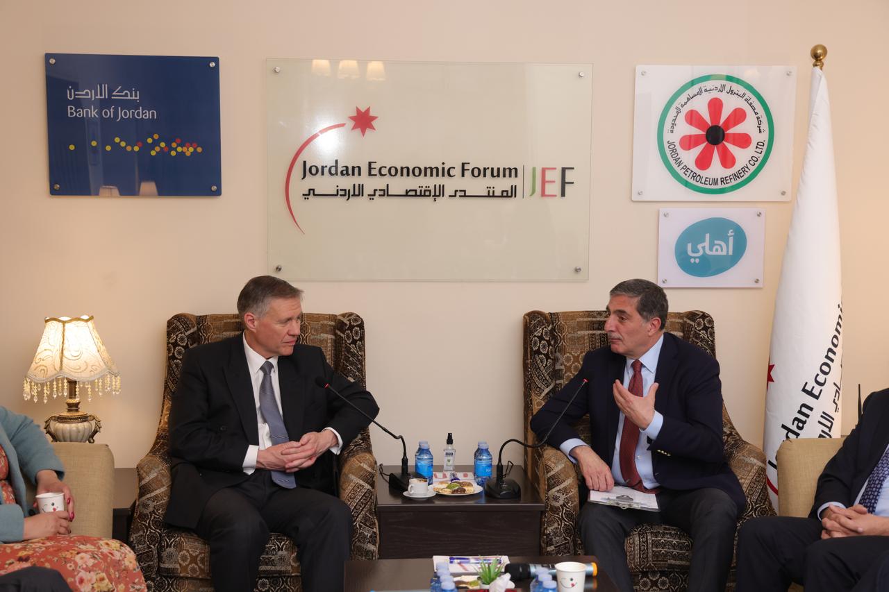 Madar Al-Saa Images 0.6861298451496012