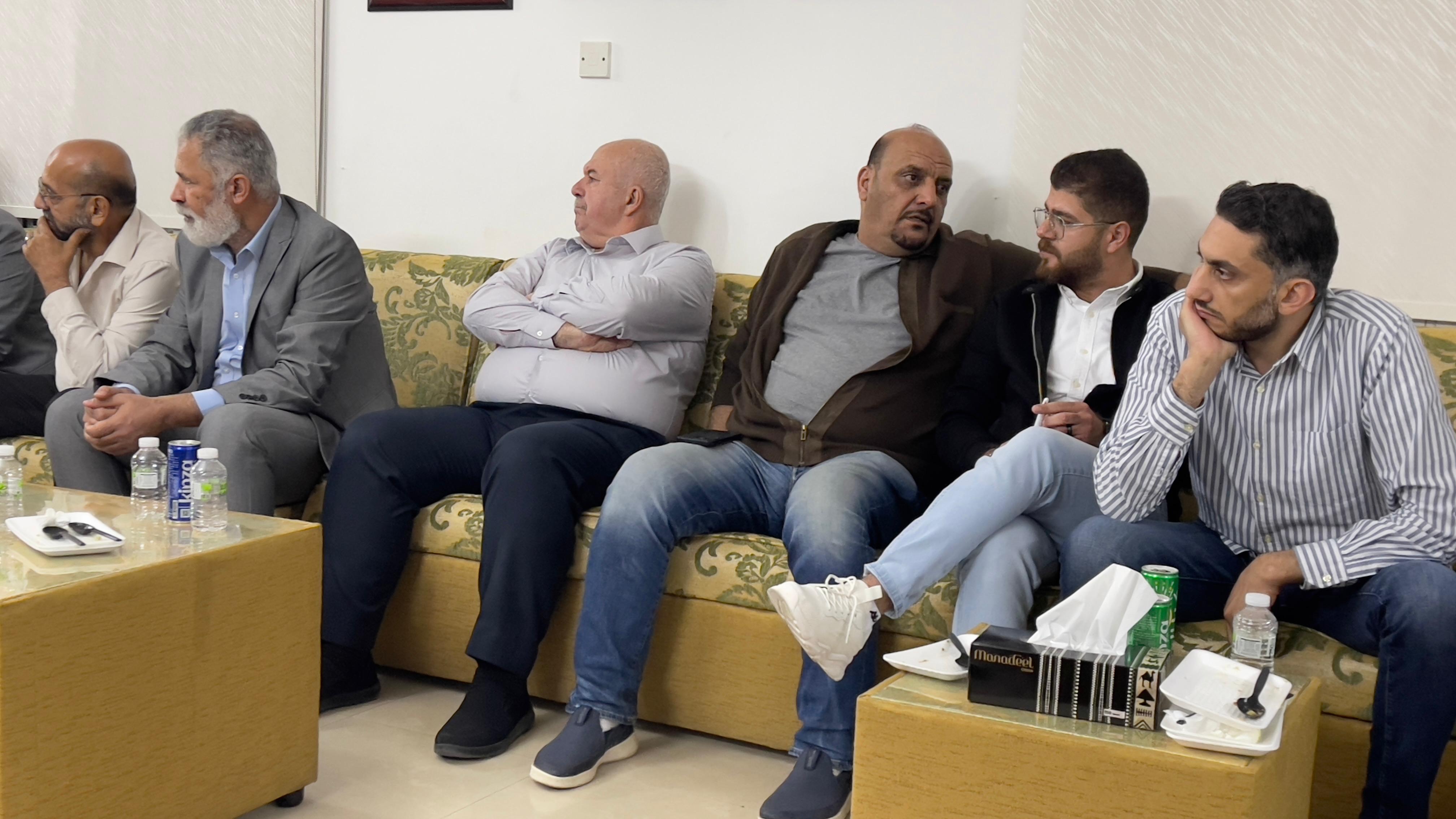 Madar Al-Saa Images 0.7888302396575237