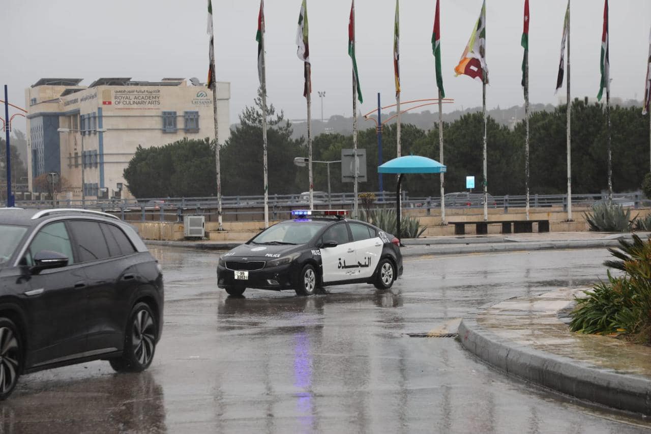 Madar Al-Saa Images 0.6020699345560865