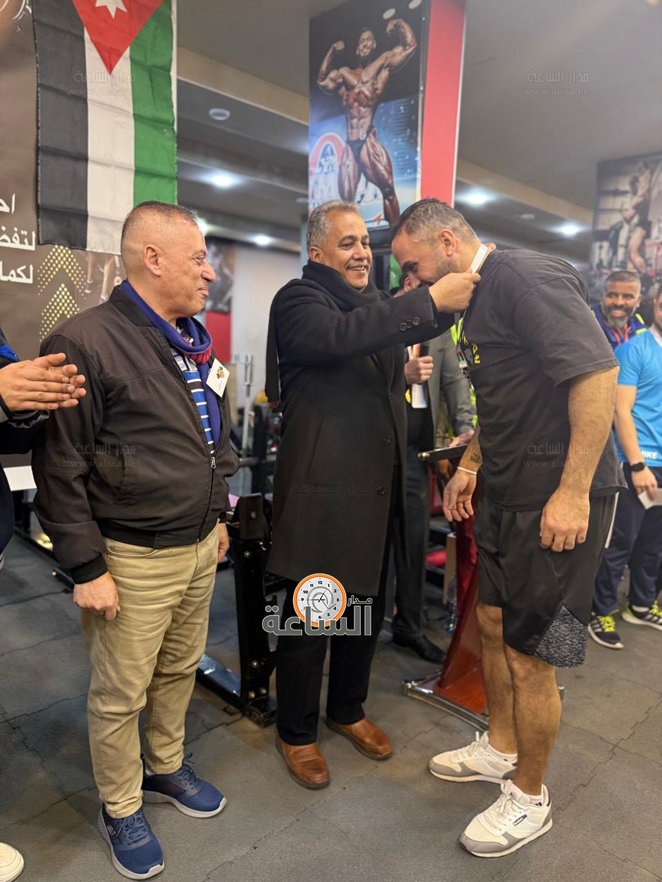 Madar Al-Saa Images 0.3746240745084082