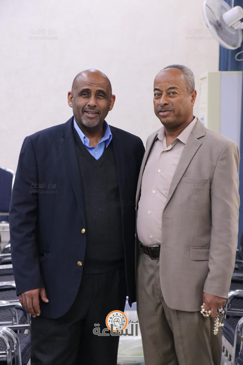 Madar Al-Saa Images 0.27374067421786097