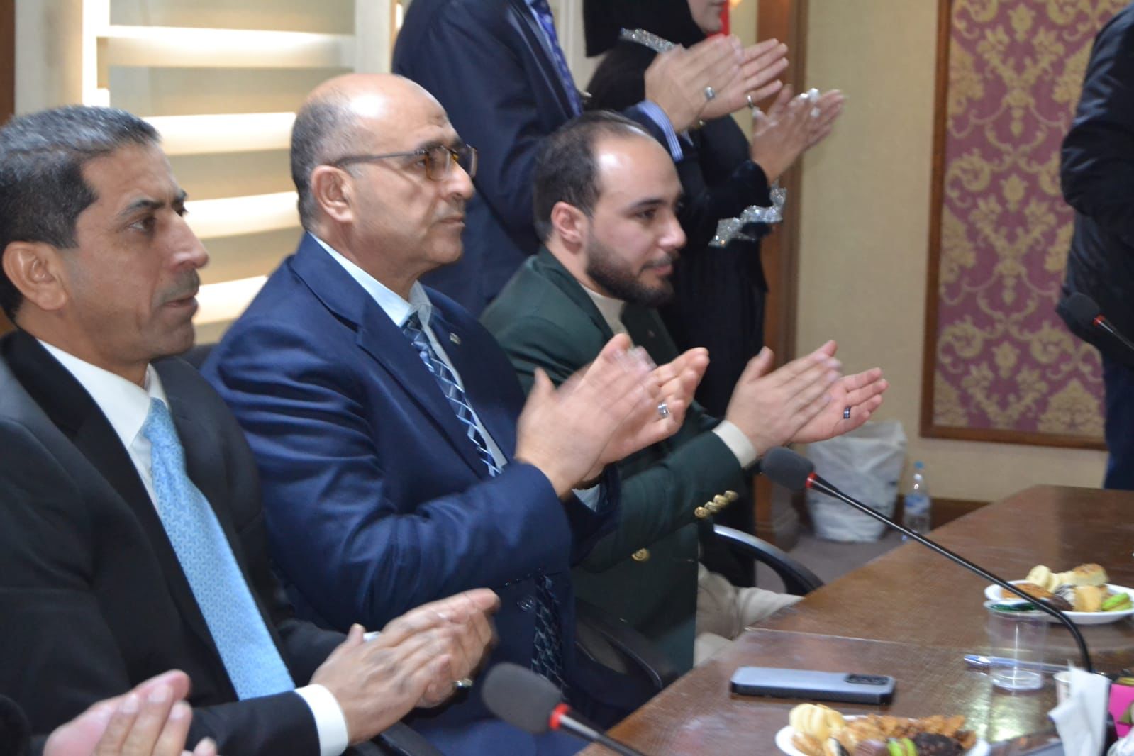 Madar Al-Saa Images 0.403416530210976