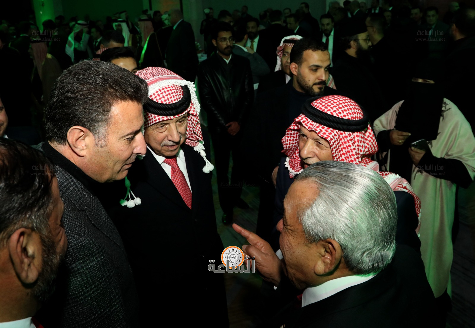 Madar Al-Saa Images 0.3885229596872055