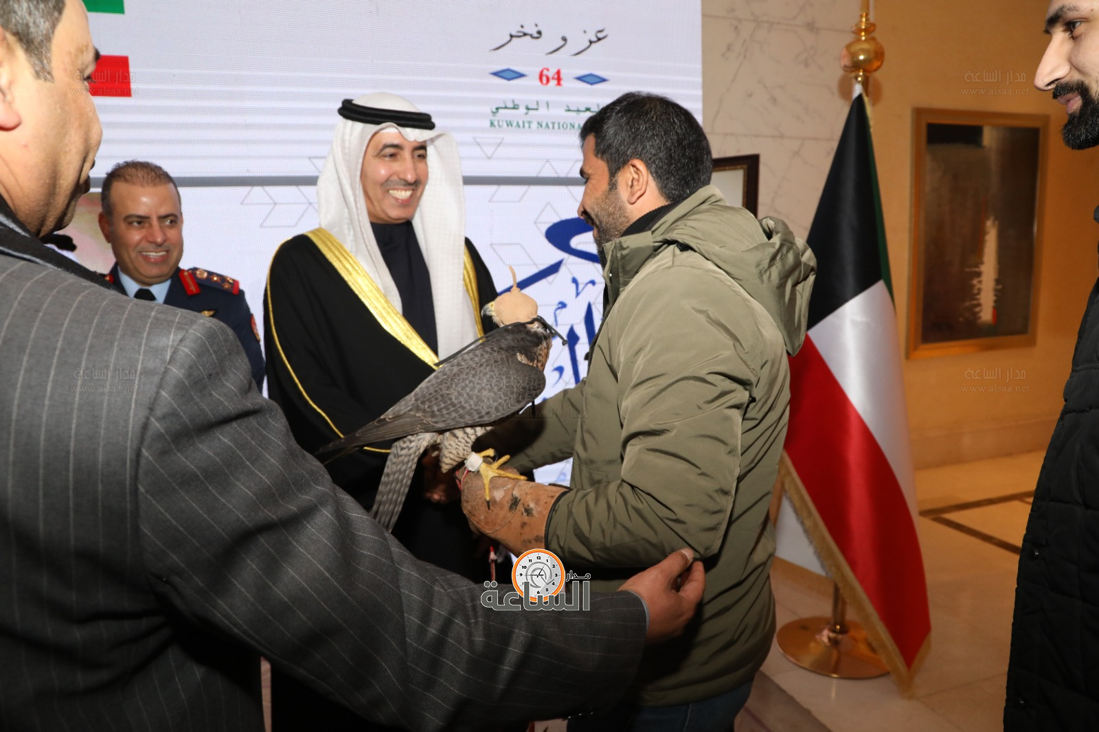 Madar Al-Saa Images 0.12328557947586716