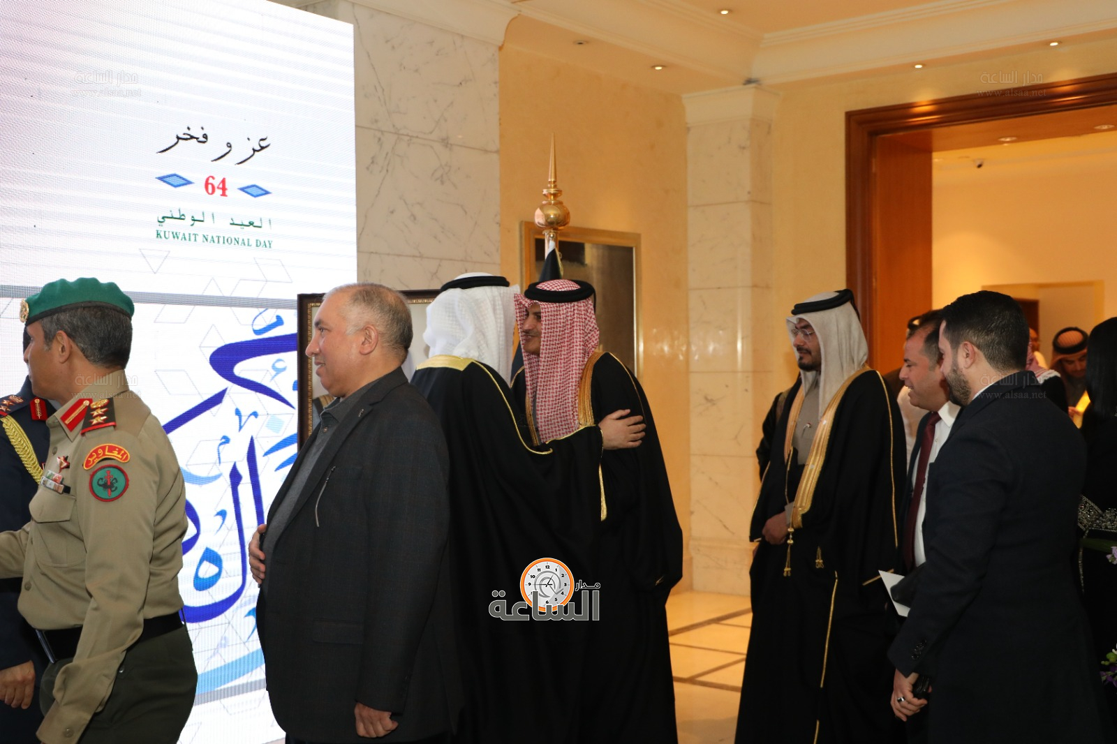 Madar Al-Saa Images 0.9800182382210734