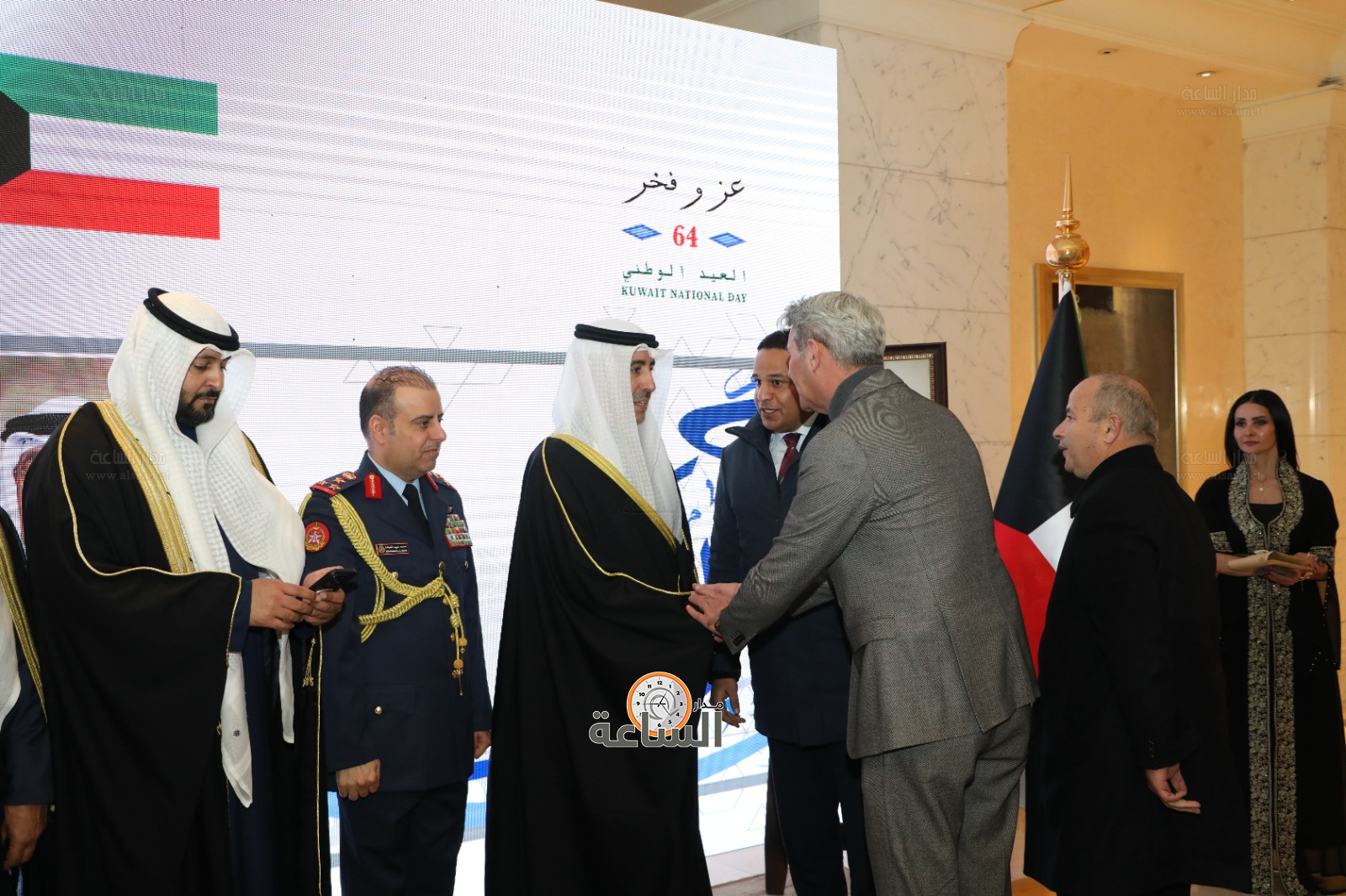 Madar Al-Saa Images 0.370400374181757