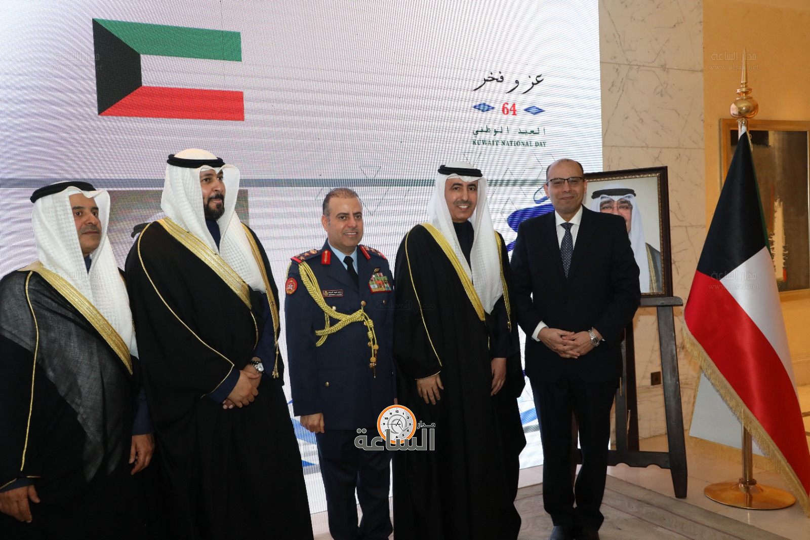 Madar Al-Saa Images 0.30398642749669147