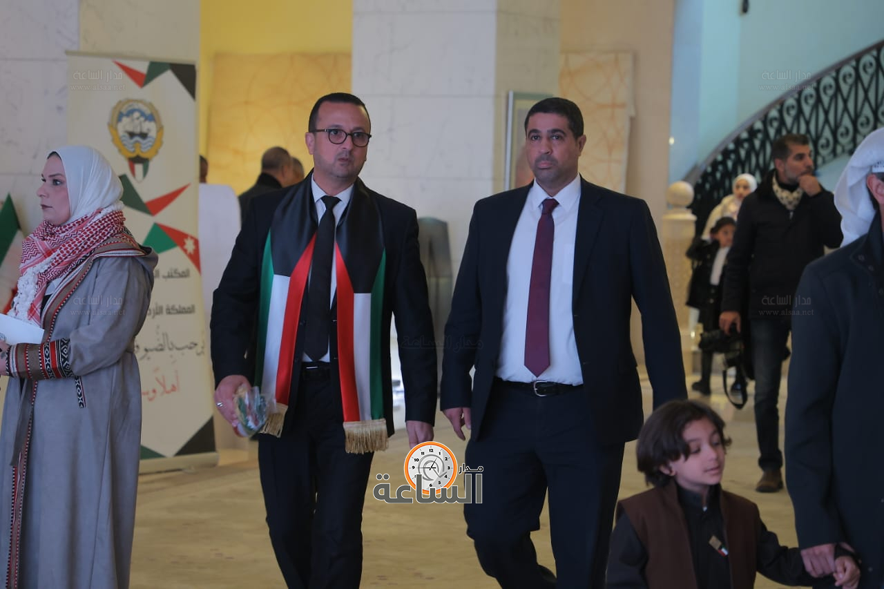 Madar Al-Saa Images 0.8588655825405394