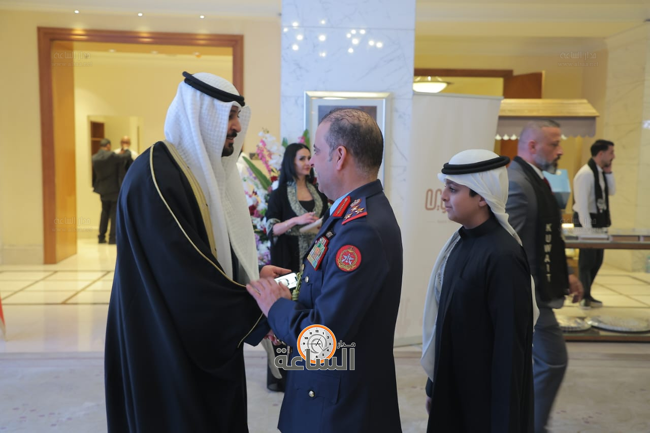 Madar Al-Saa Images 0.39736392682197863