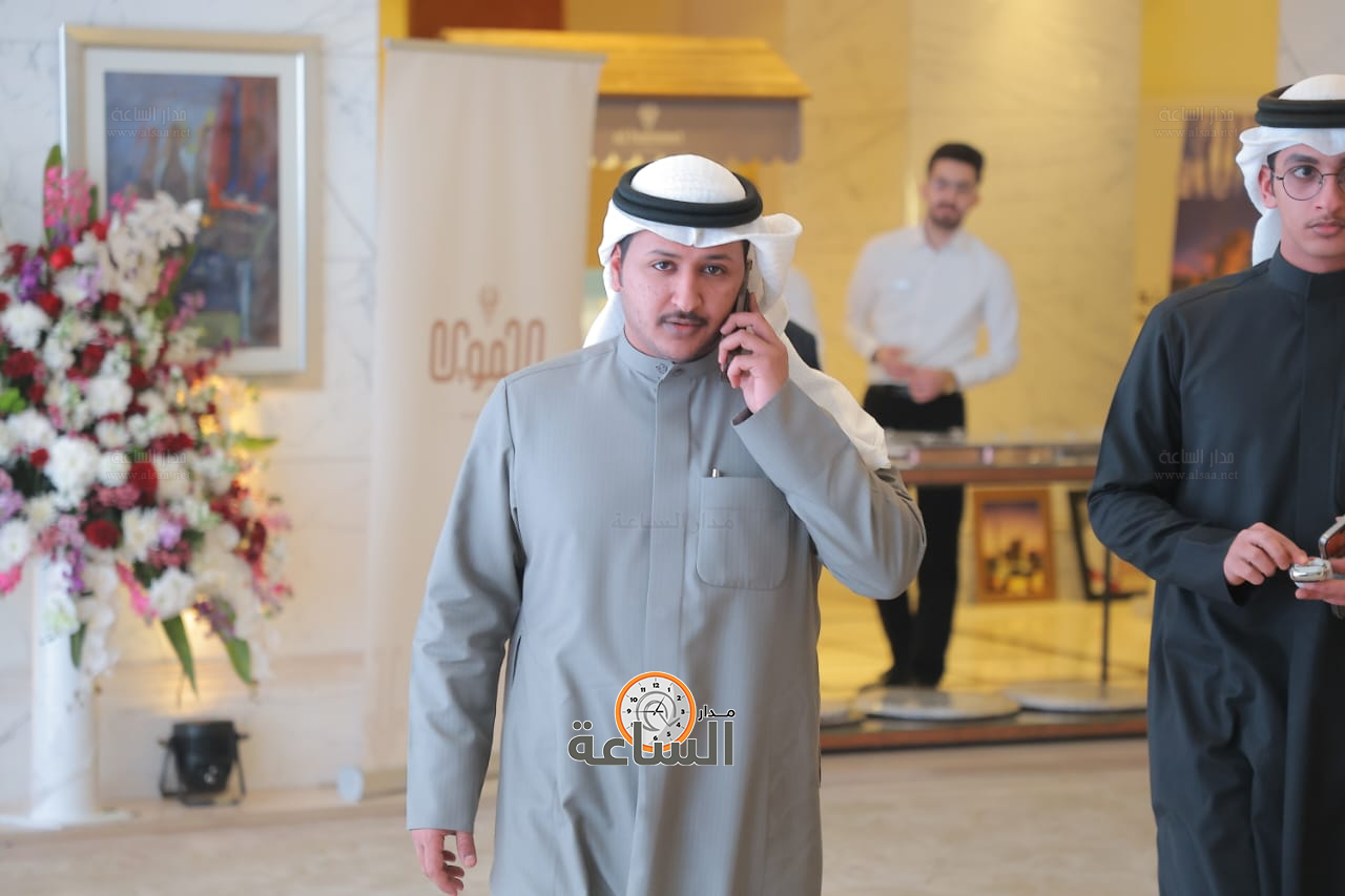 Madar Al-Saa Images 0.364279447259396