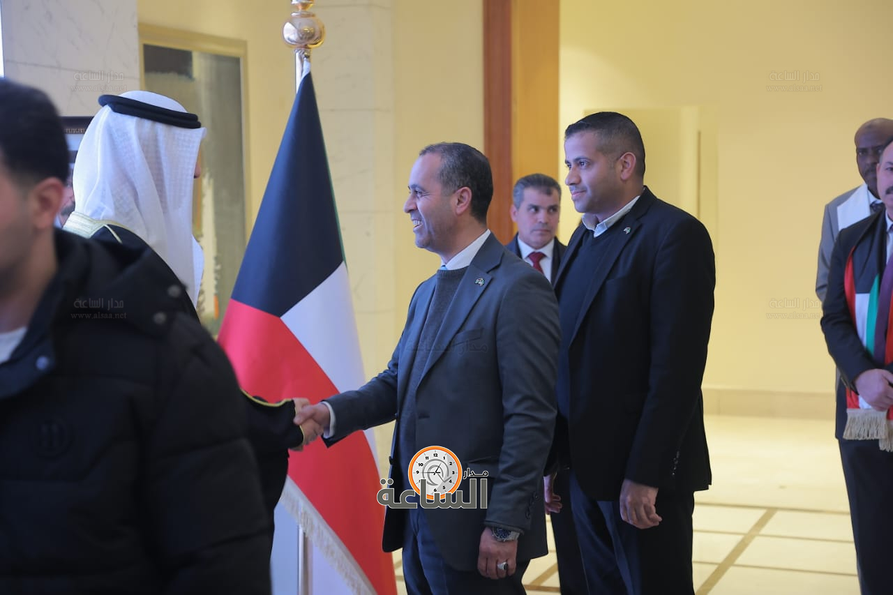 Madar Al-Saa Images 0.8229996629386134