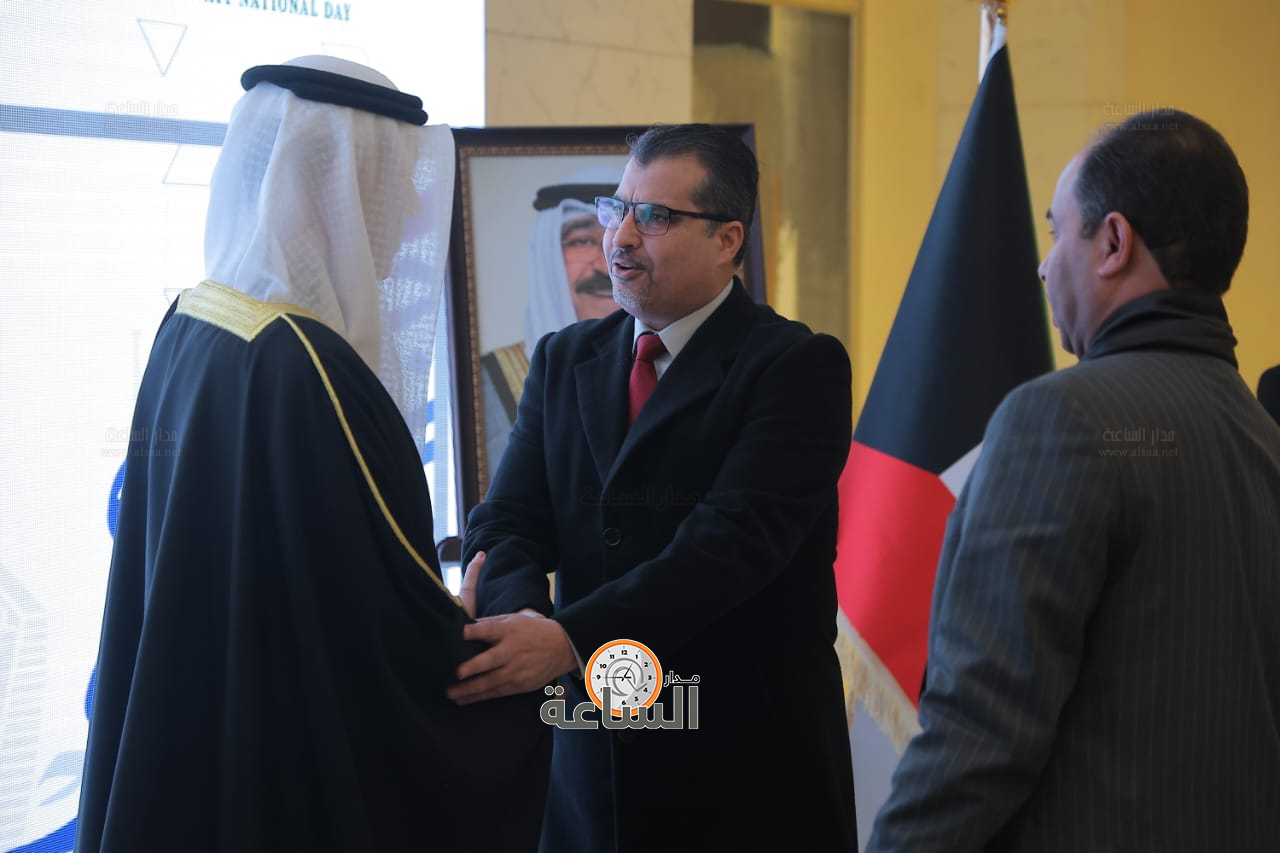 Madar Al-Saa Images 0.5454444518030472