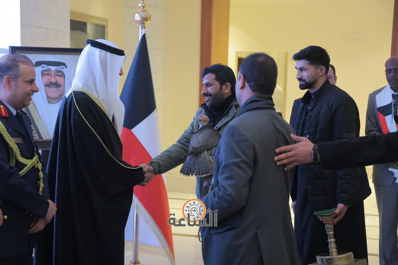 Madar Al-Saa Images 0.4520935999584115