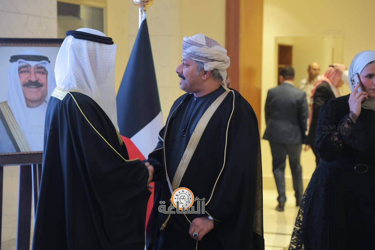 Madar Al-Saa Images 0.05170568808124232