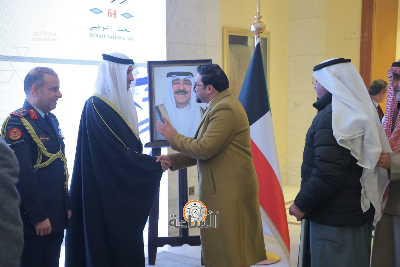 Madar Al-Saa Images 0.39384028271893756