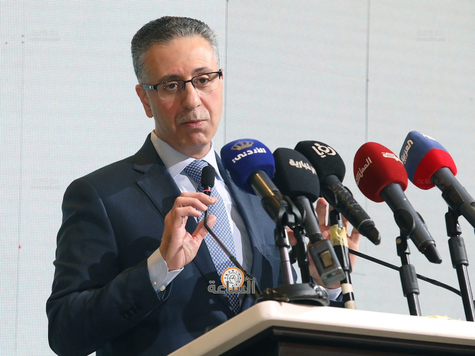 Madar Al-Saa Images 0.5104335018939579