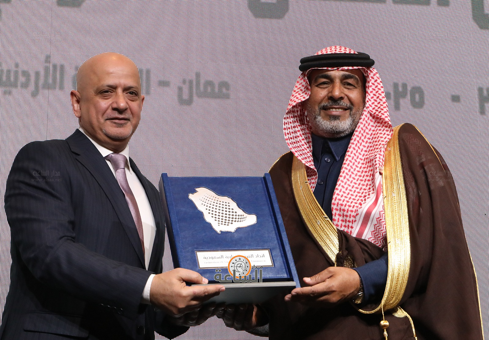 Madar Al-Saa Images 0.08274487128355368