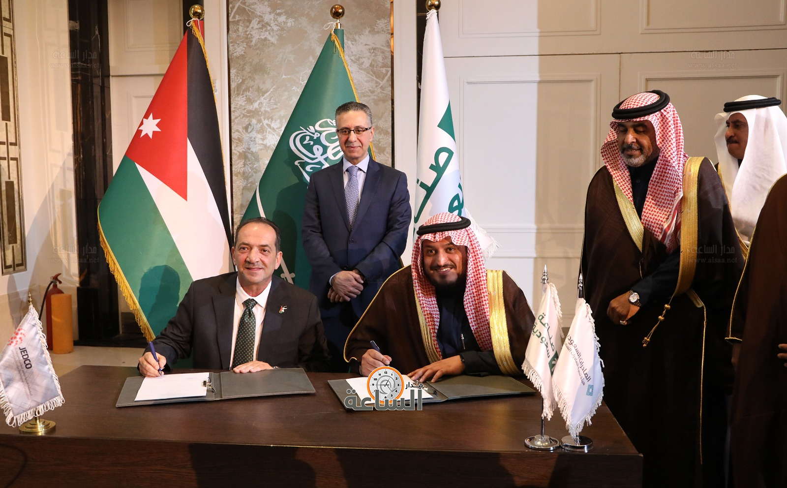 Madar Al-Saa Images 0.07426903284456476