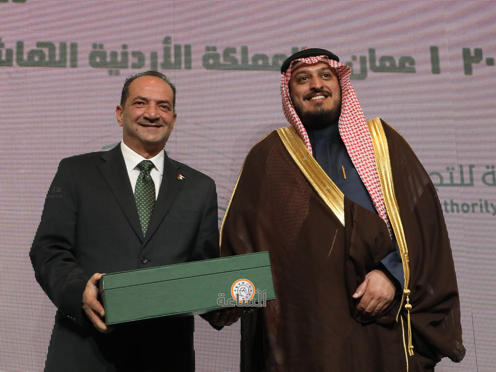 Madar Al-Saa Images 0.27430277596450536