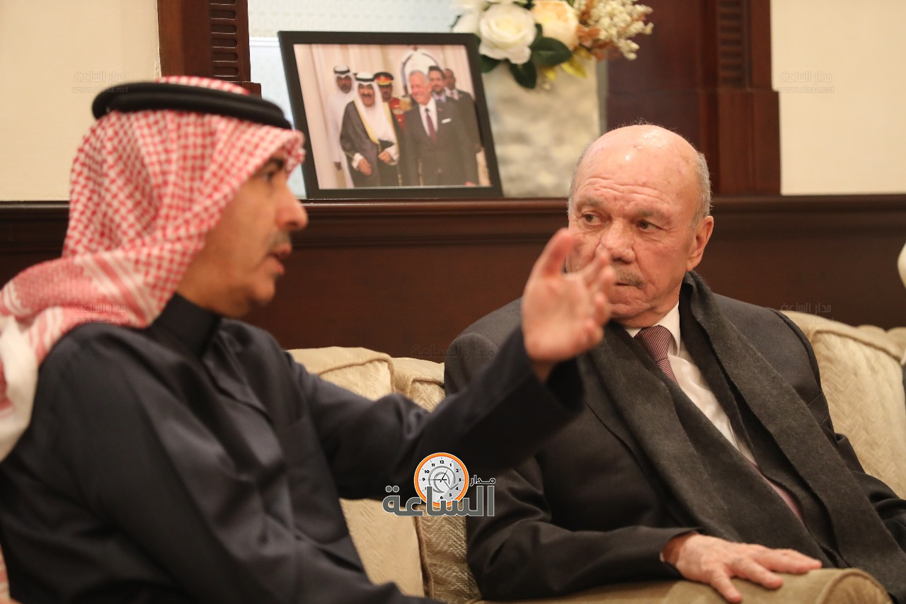 Madar Al-Saa Images 0.24406218242626299