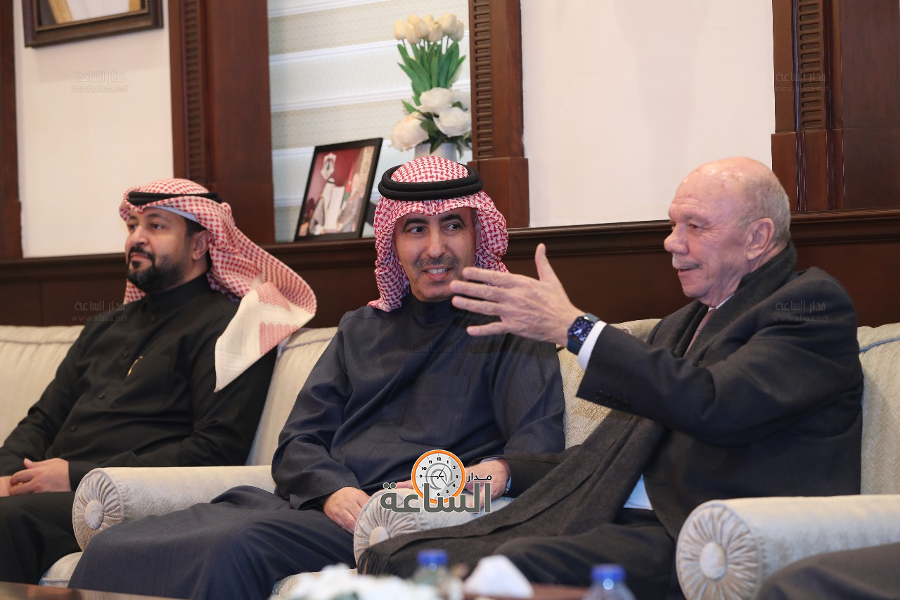 Madar Al-Saa Images 0.718967716690813