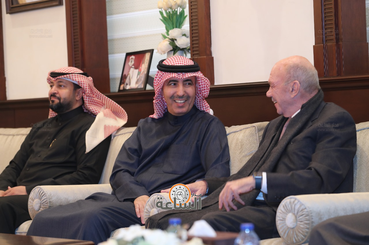 Madar Al-Saa Images 0.7967911127750313