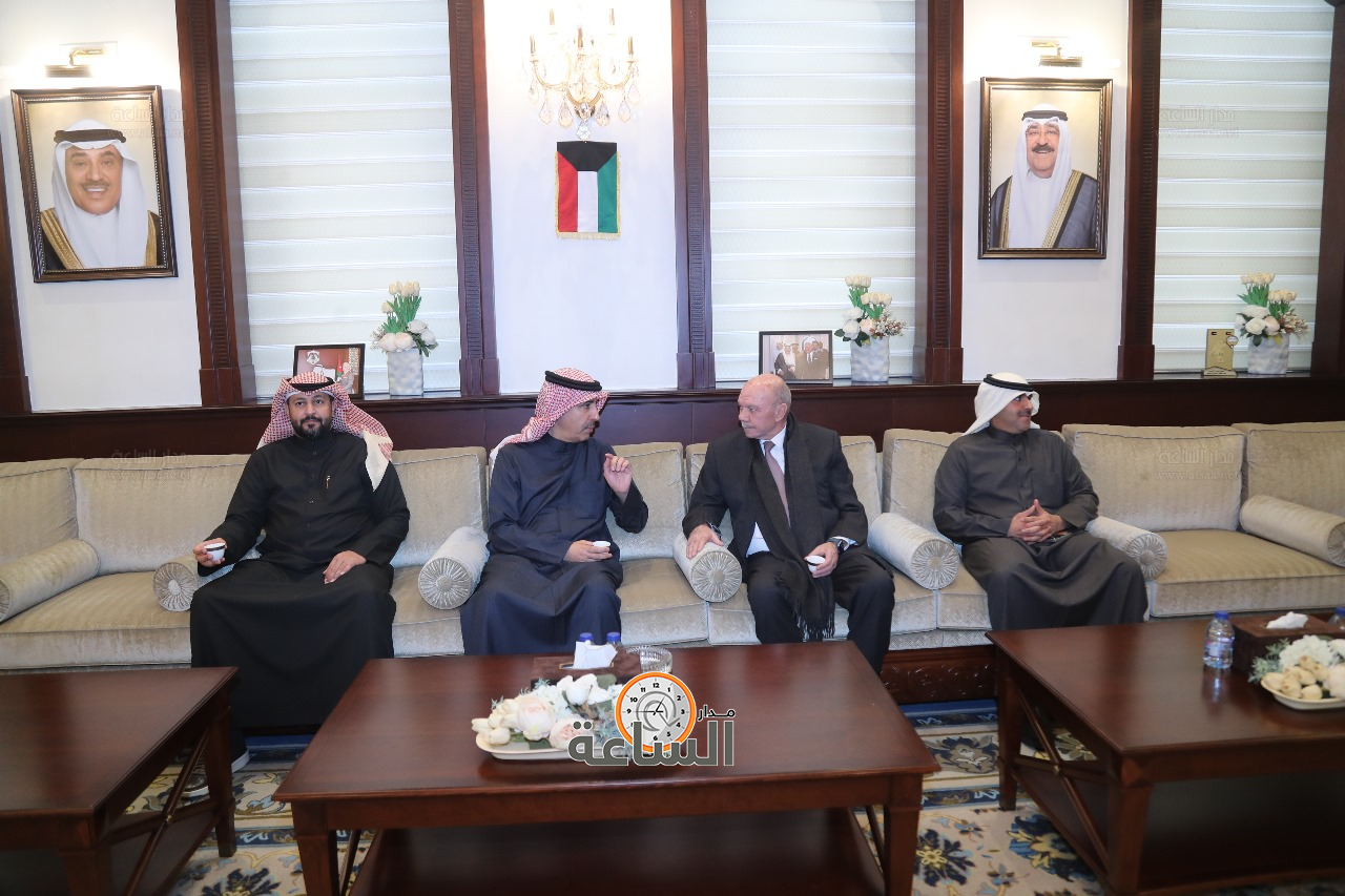 Madar Al-Saa Images 0.3349914728732819