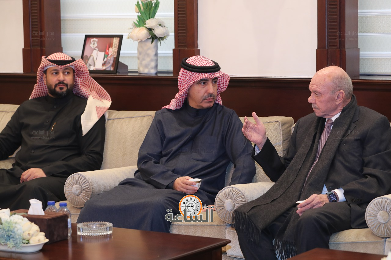 Madar Al-Saa Images 0.013934608794089254