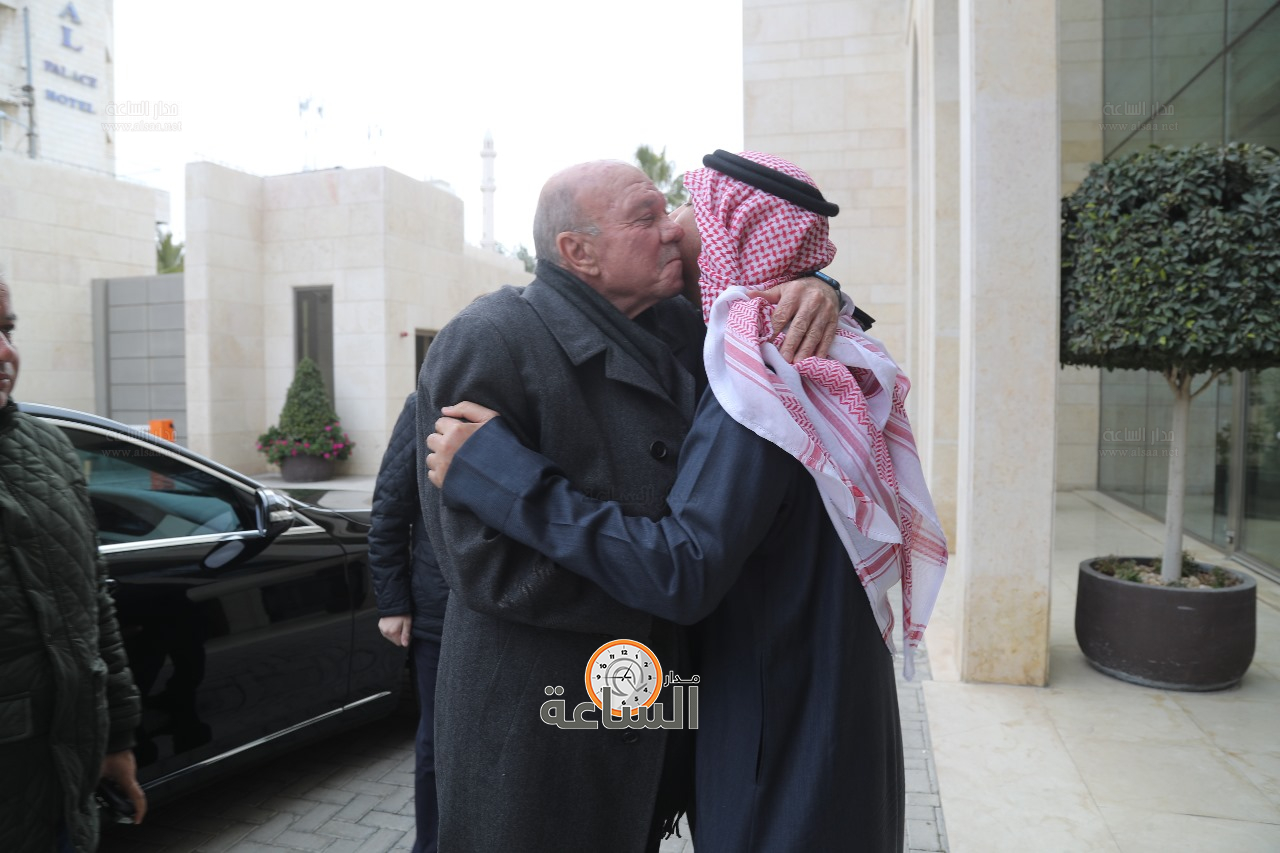 Madar Al-Saa Images 0.21298082782133498