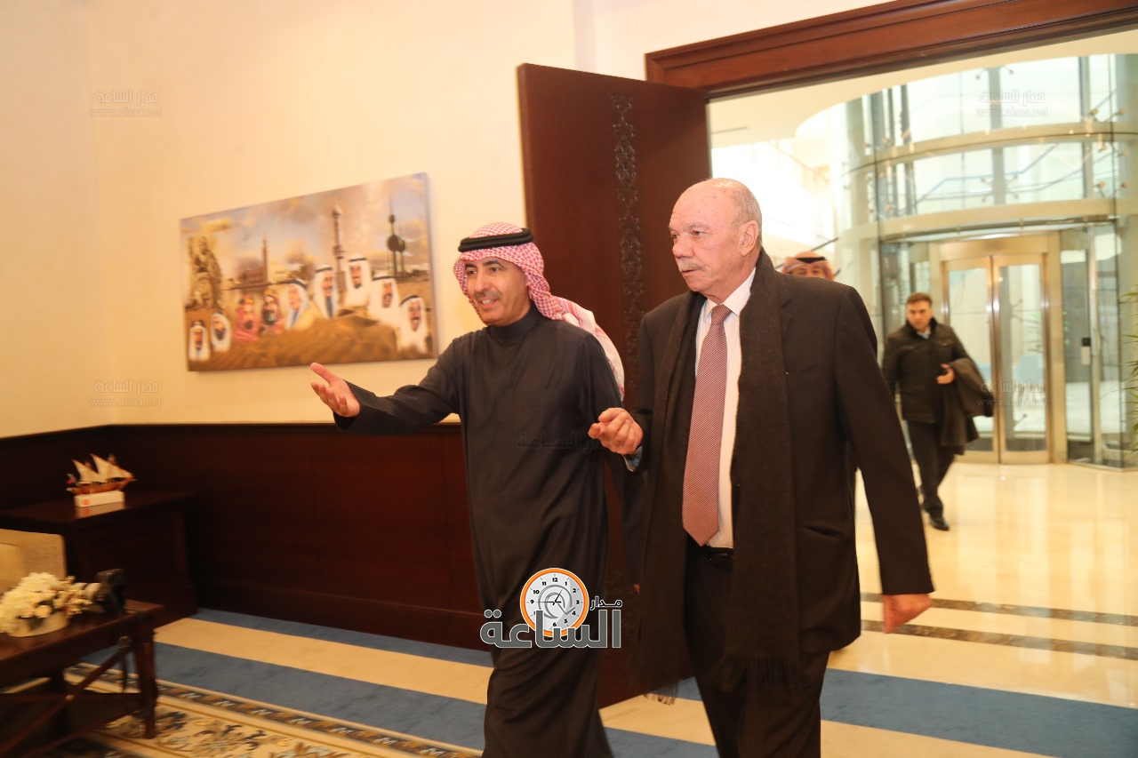 Madar Al-Saa Images 0.840655739726268