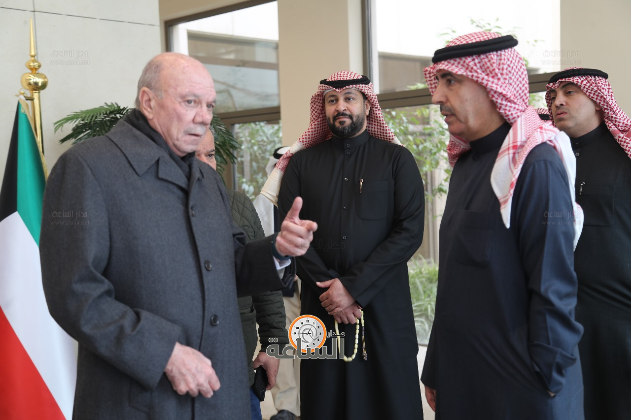 Madar Al-Saa Images 0.7556801948130887