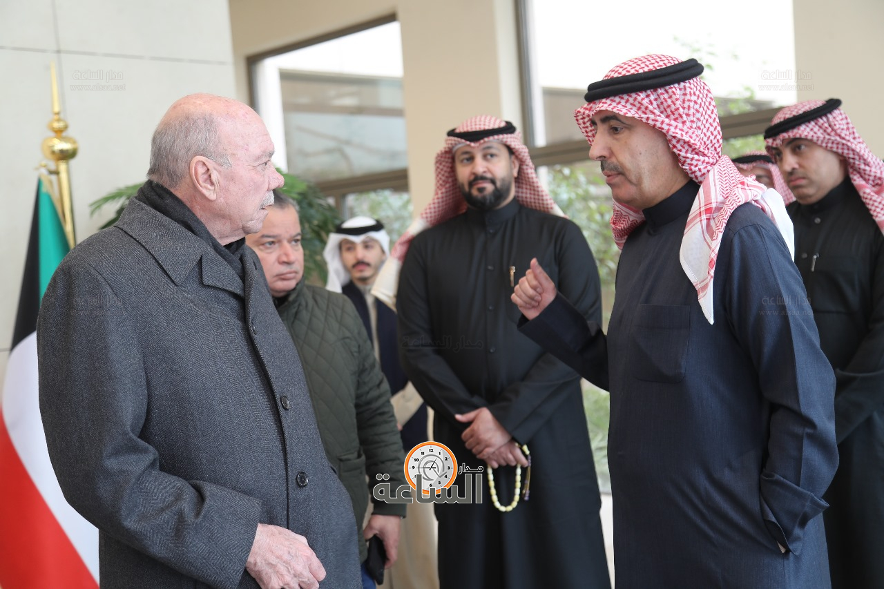 Madar Al-Saa Images 0.2526268324956886