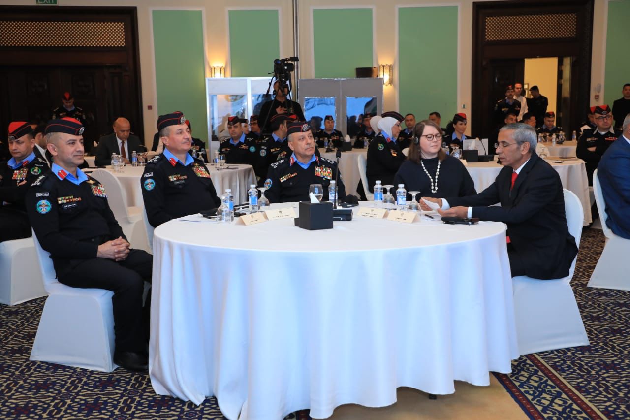 Madar Al-Saa Images 0.6909389196003557