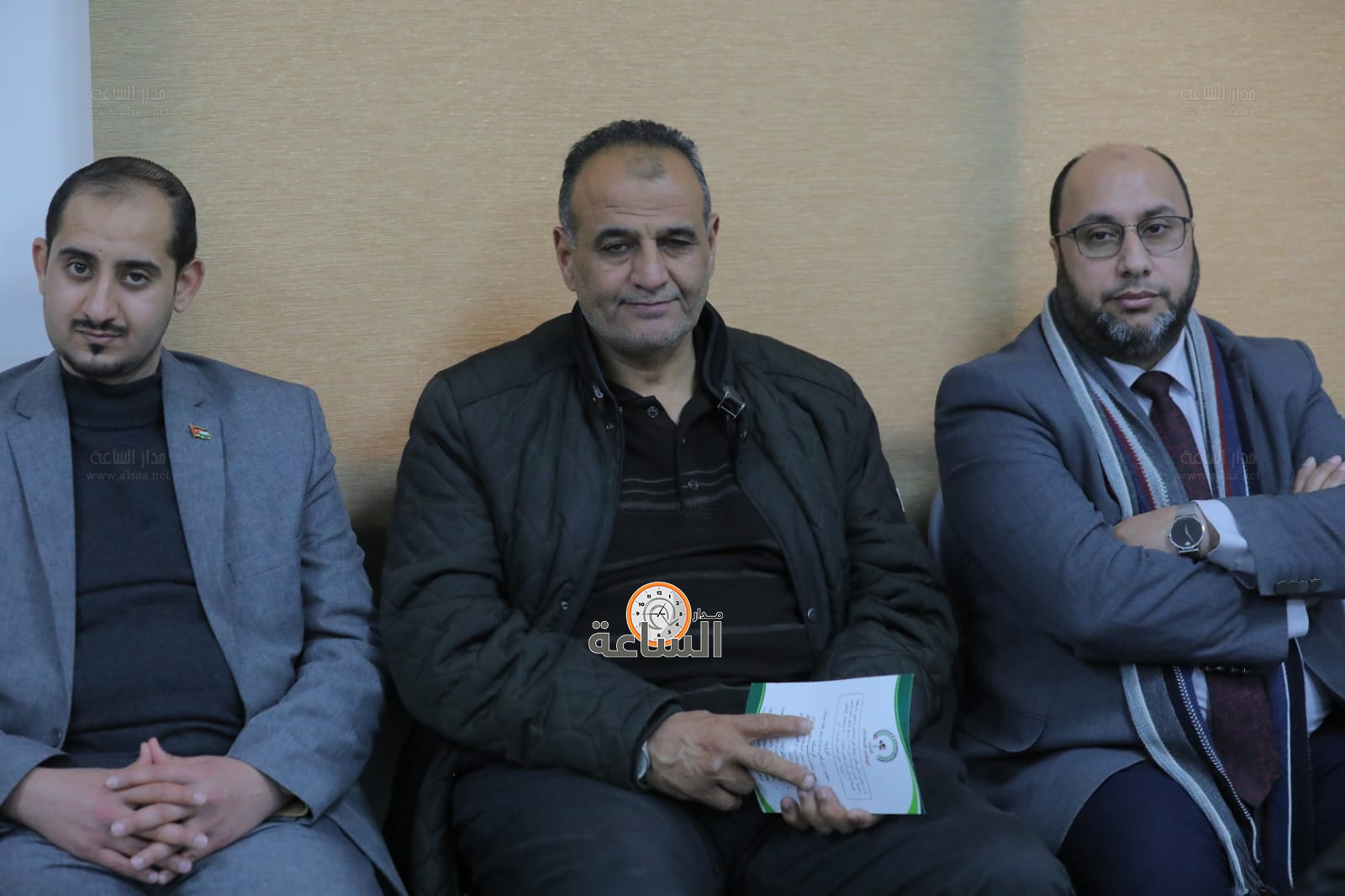 Madar Al-Saa Images 0.4485507037917009