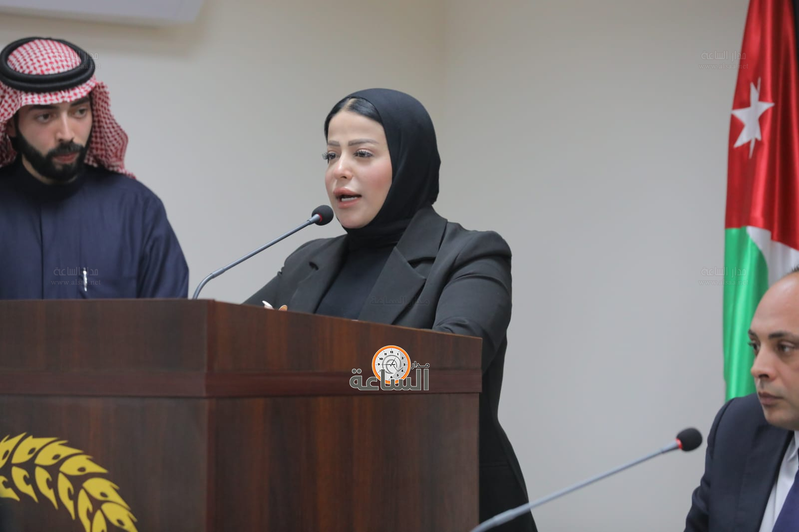 Madar Al-Saa Images 0.9692079043979802