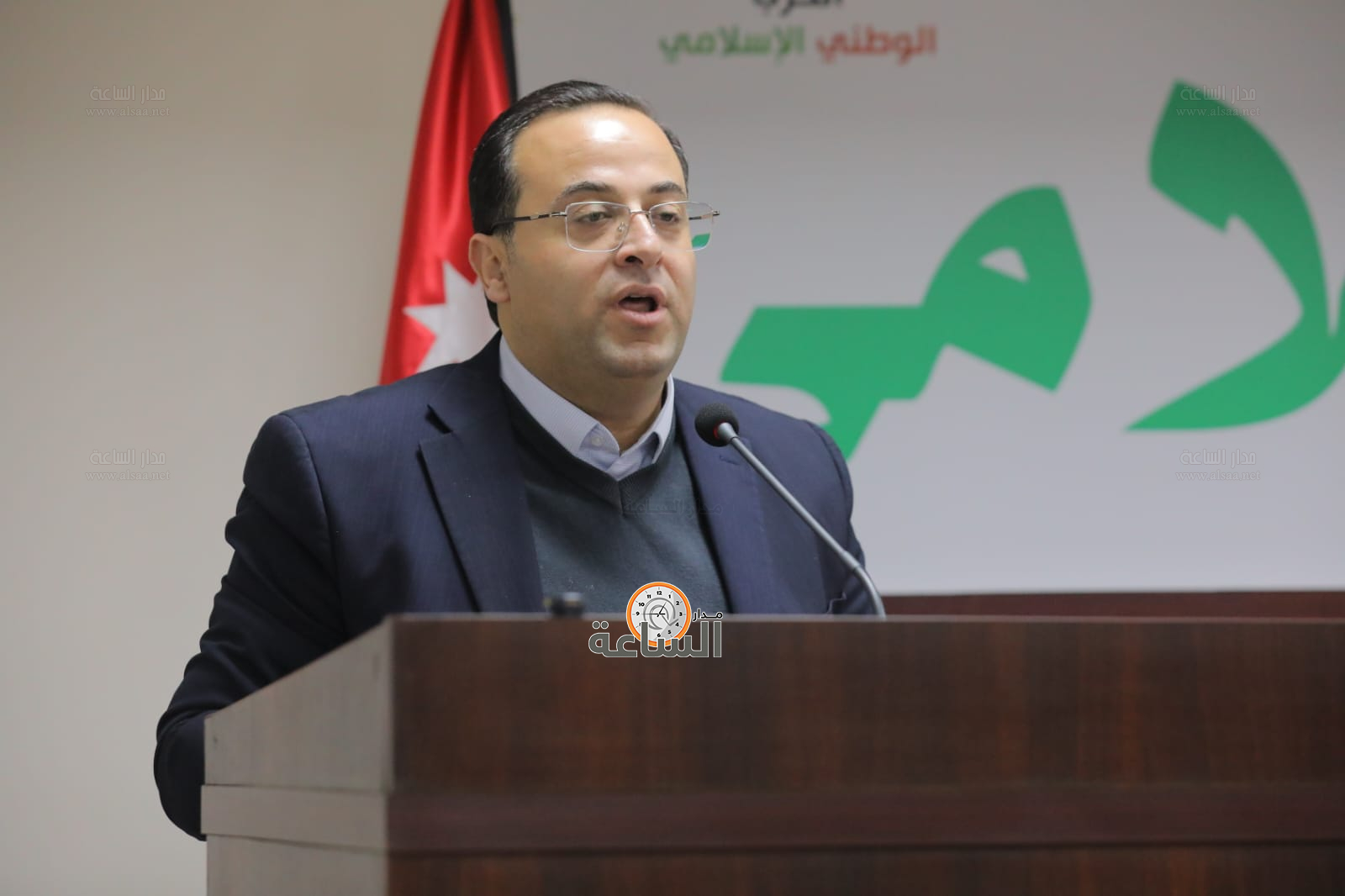 Madar Al-Saa Images 0.01550148015667352