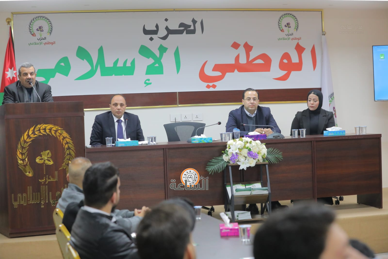 Madar Al-Saa Images 0.40479685399909426