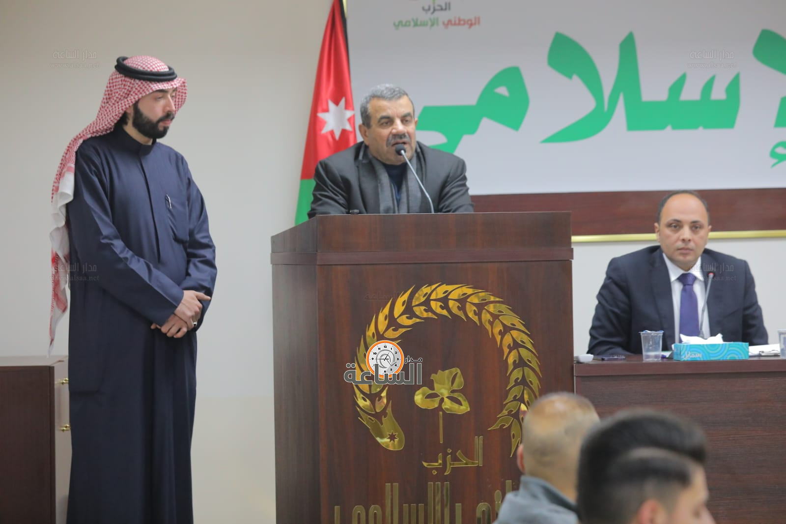 Madar Al-Saa Images 0.05315419003789579