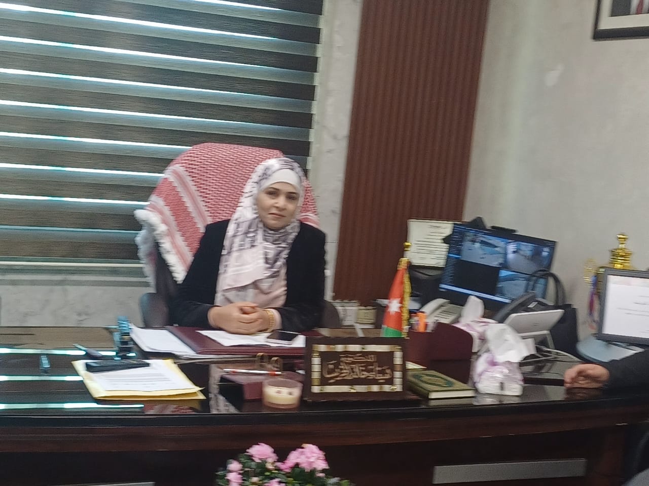 Madar Al-Saa Images 0.6898357490789189