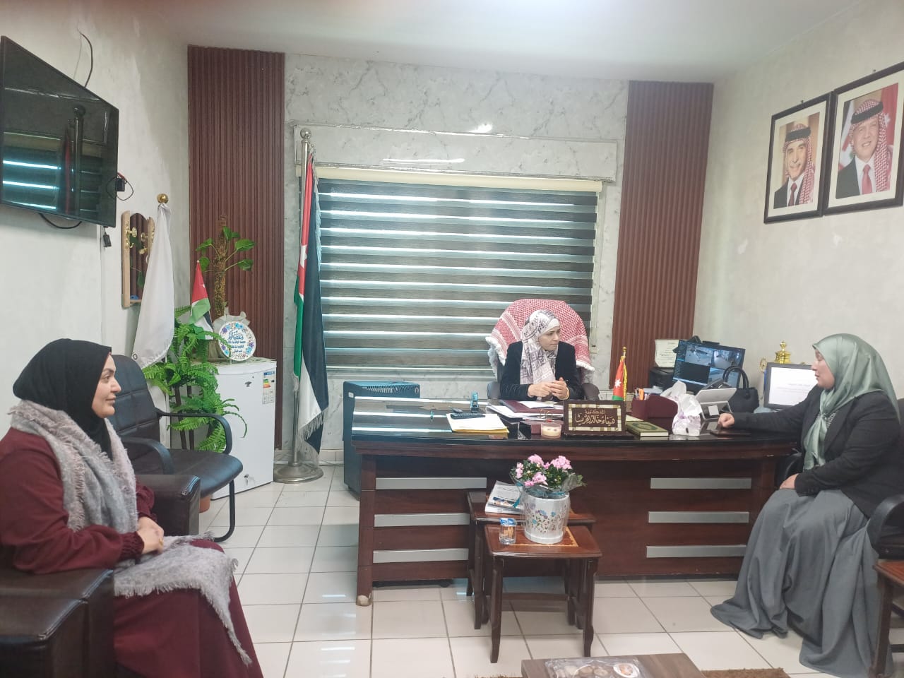 Madar Al-Saa Images 0.7732503385063076