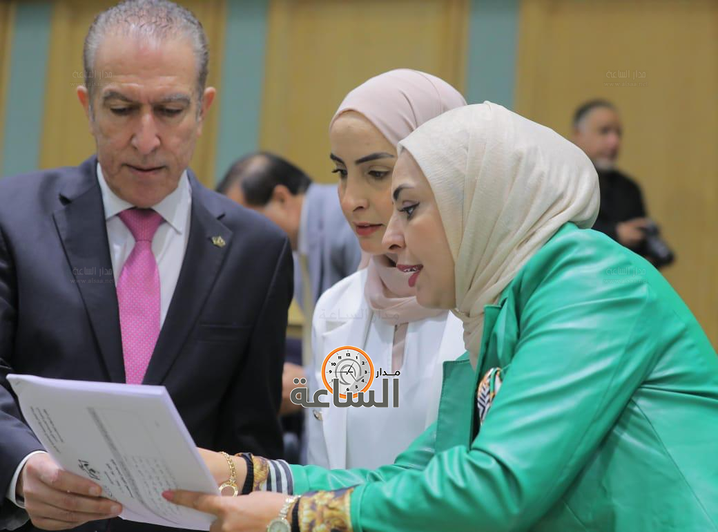 Madar Al-Saa Images 0.09789335124007148