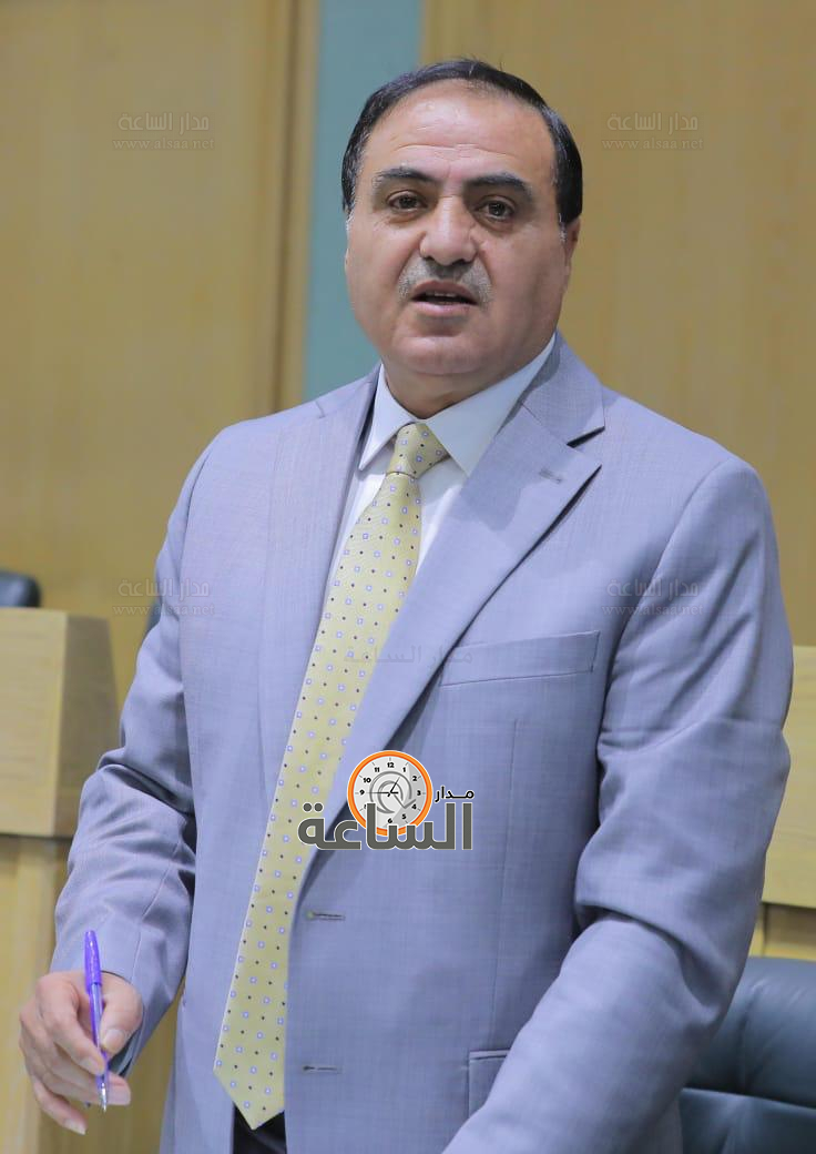 Madar Al-Saa Images 0.5691458081455274