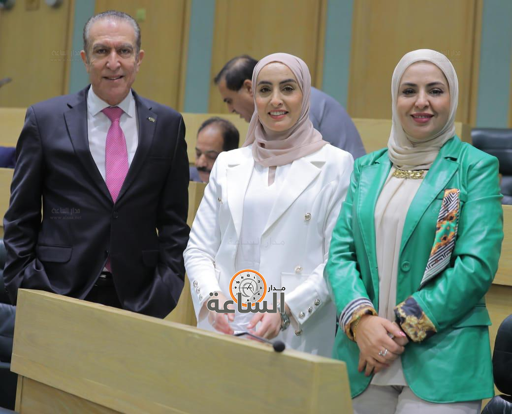 Madar Al-Saa Images 0.45212146190241254