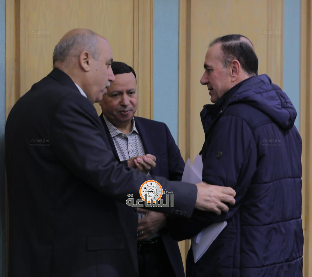 Madar Al-Saa Images 0.15595315675372623