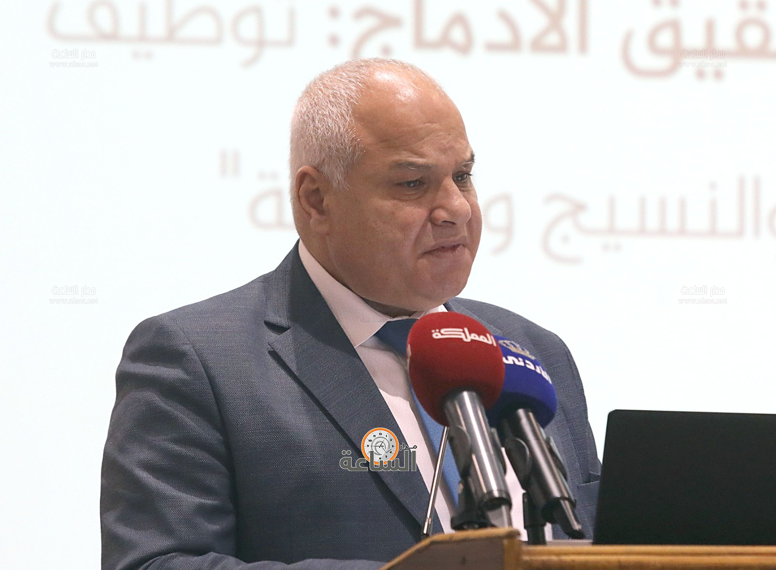 Madar Al-Saa Images 0.4724286377058773